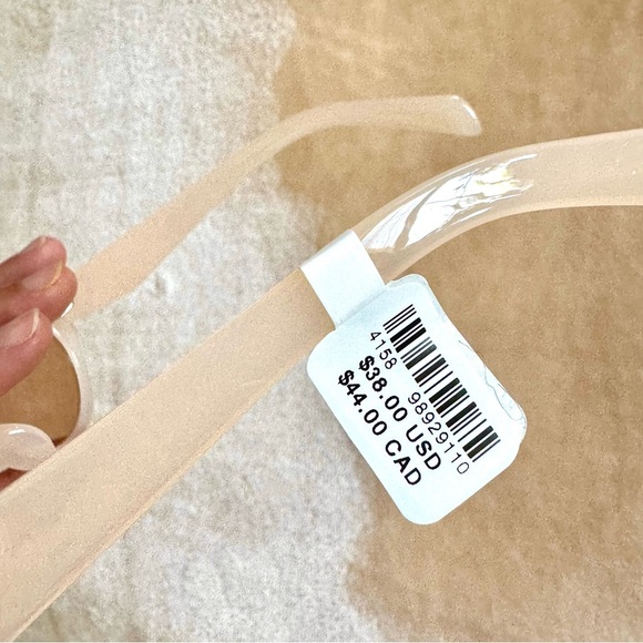 *NEW* Peach Cream Anthropologie Sunglasses - Picture 3 of 3
